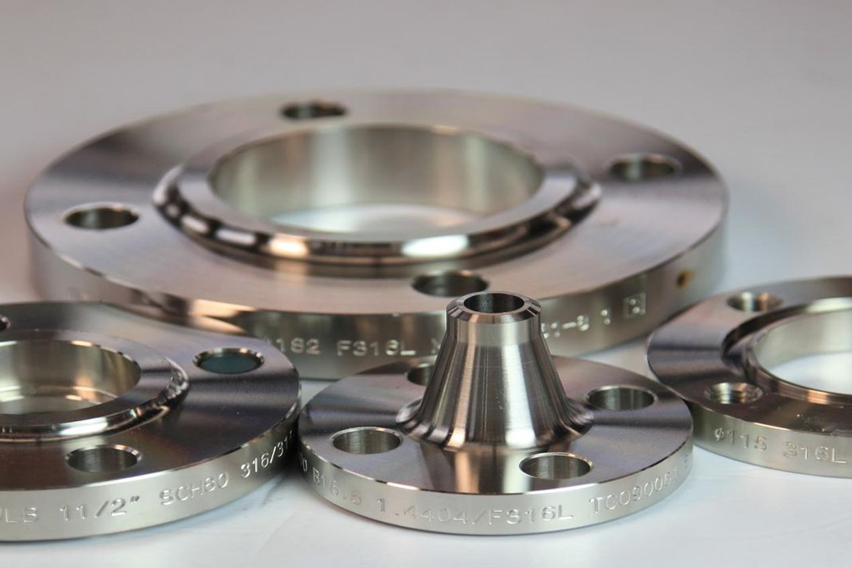 What Are Stainless Steel Flanges? Types, Uses & Benefits